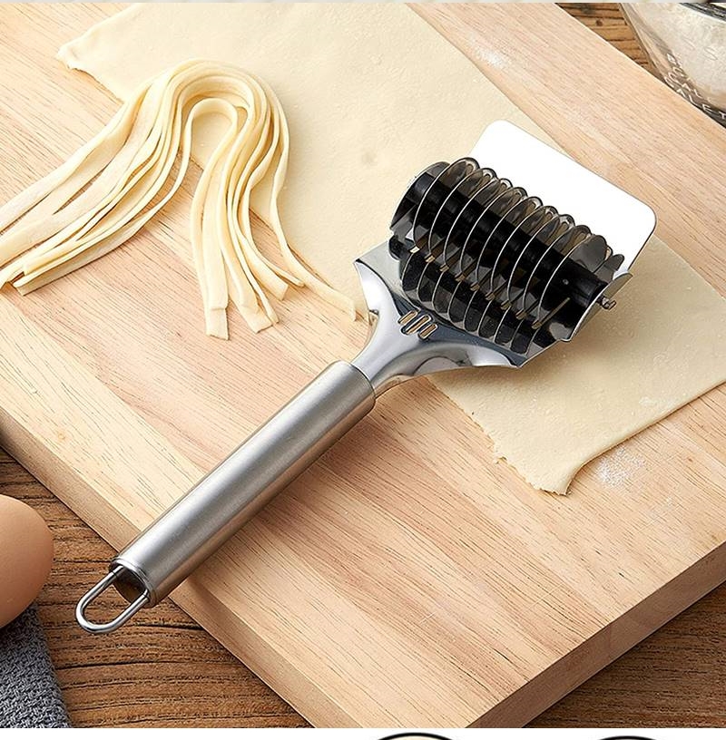 TransForMacion Fissaggi Erişte Hamur Kesici Spatula Sebze Doğrayıcı 716457