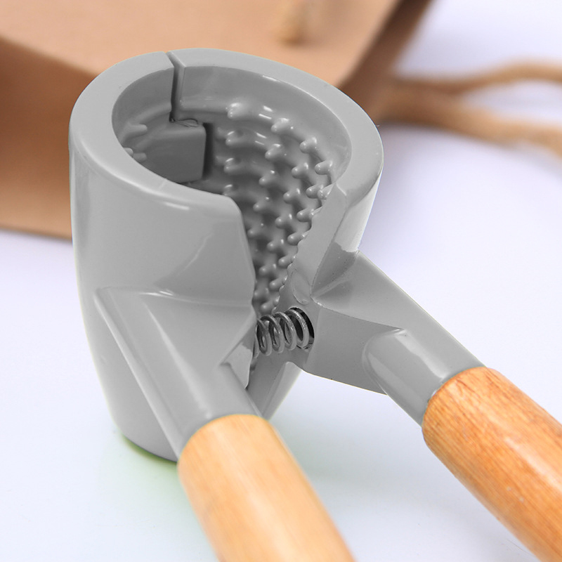 Fındık ve Ceviz Kırıcı - Bambu Saplı Döküm Ceviz Fındık Kıracağı 721983