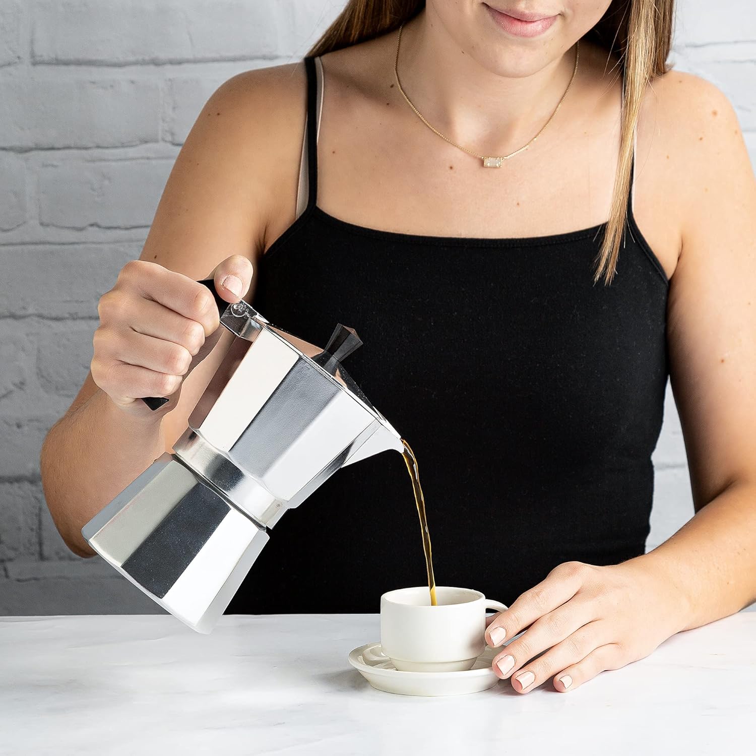 Klasik Italyan Moka Pot - 6061 Saf Alüminyum  Profesyonel Moka Pot - 6 kişilik 722059