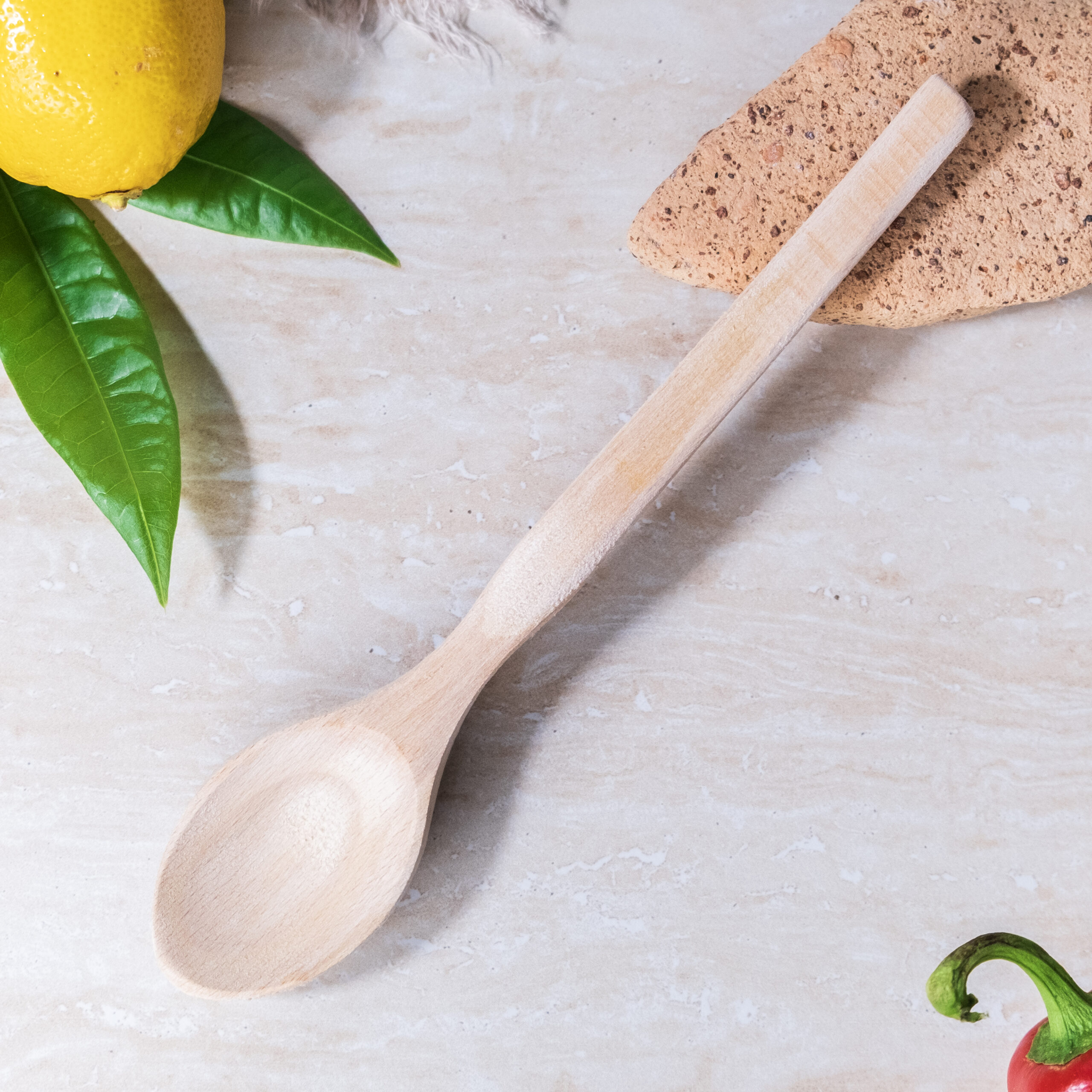 Doğal Gürgen Ahşap Servis Kaşığı – 20 cm, Ergonomik ve Dayanıklı Mutfak Yardımcısı 722245