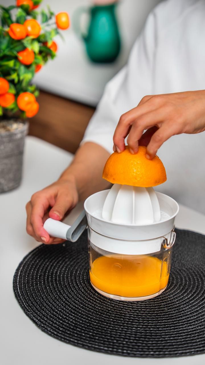 Manuel Kollu Narenciye Sıkacağı – 500 ml Kapasiteli, 17x12 cm, Pratik ve Dayanıklı 722357