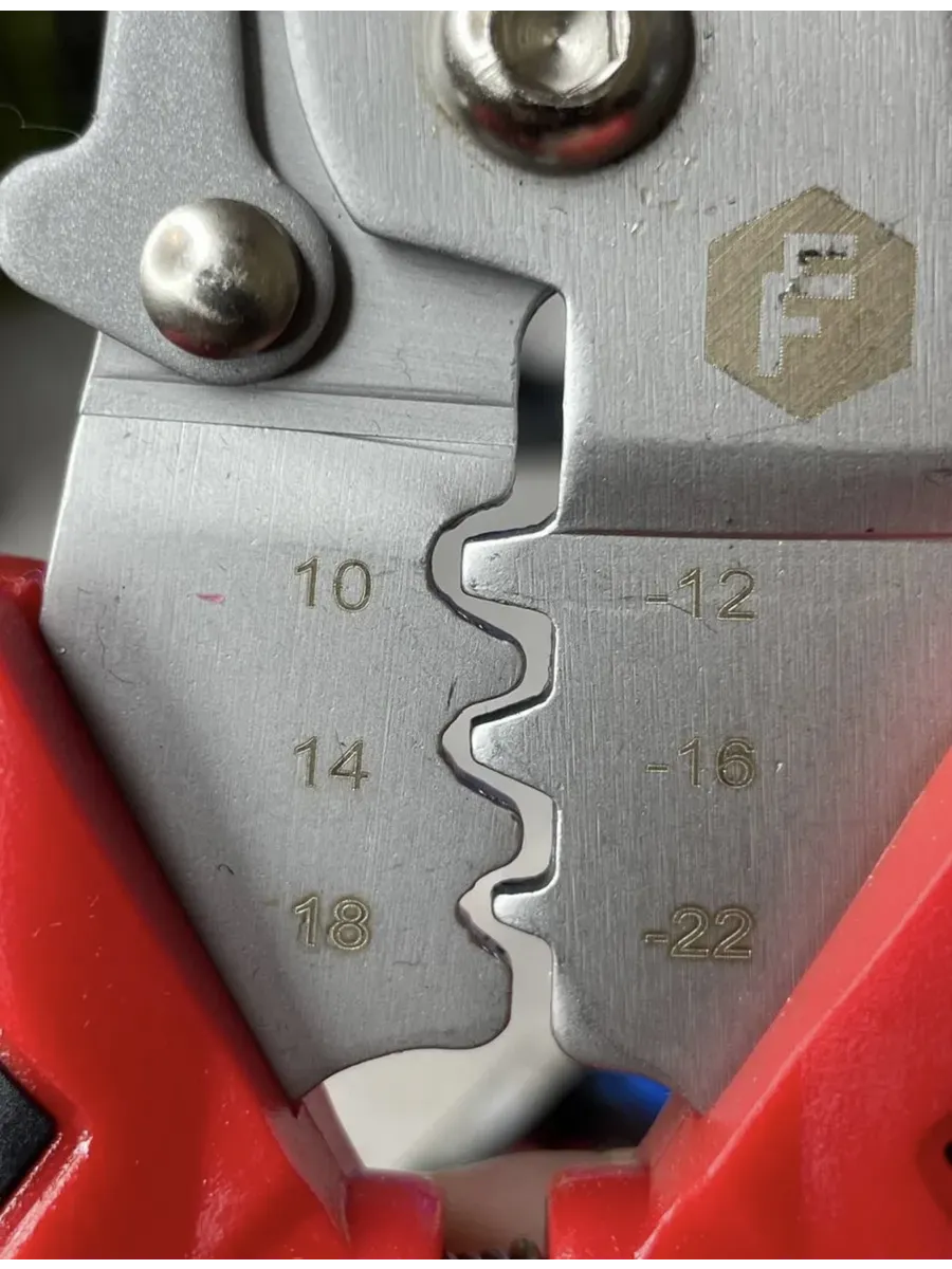 Otomatik Kablo Sıyırıcı ve Krimp Pensesi – AWG 10-22, Elektrikçi Seti 722482