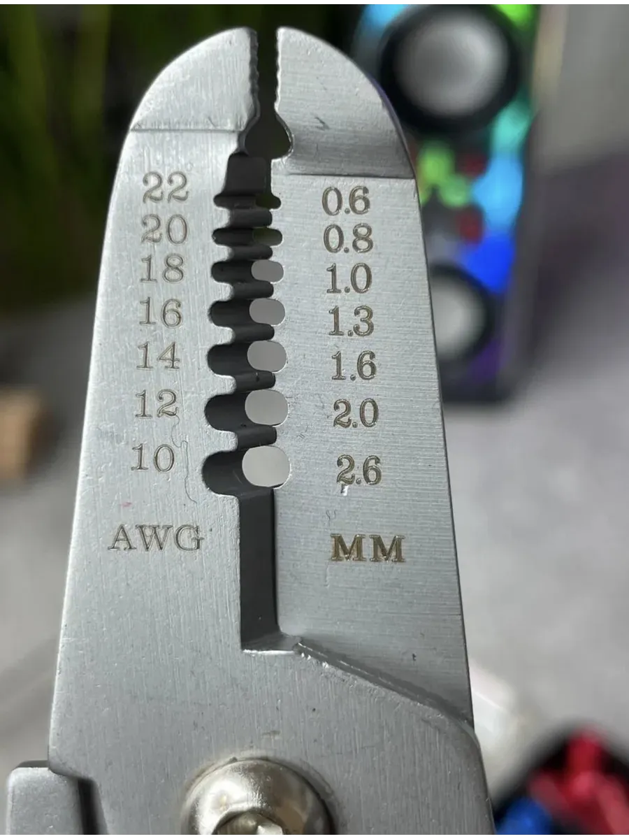 Otomatik Kablo Sıyırıcı ve Krimp Pensesi – AWG 10-22, Elektrikçi Seti 722482