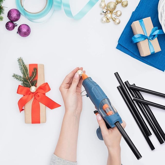 11 mm Kalın 1 Kg Siyah Sıcak Silikon –Güçlü Yapışkan 722735