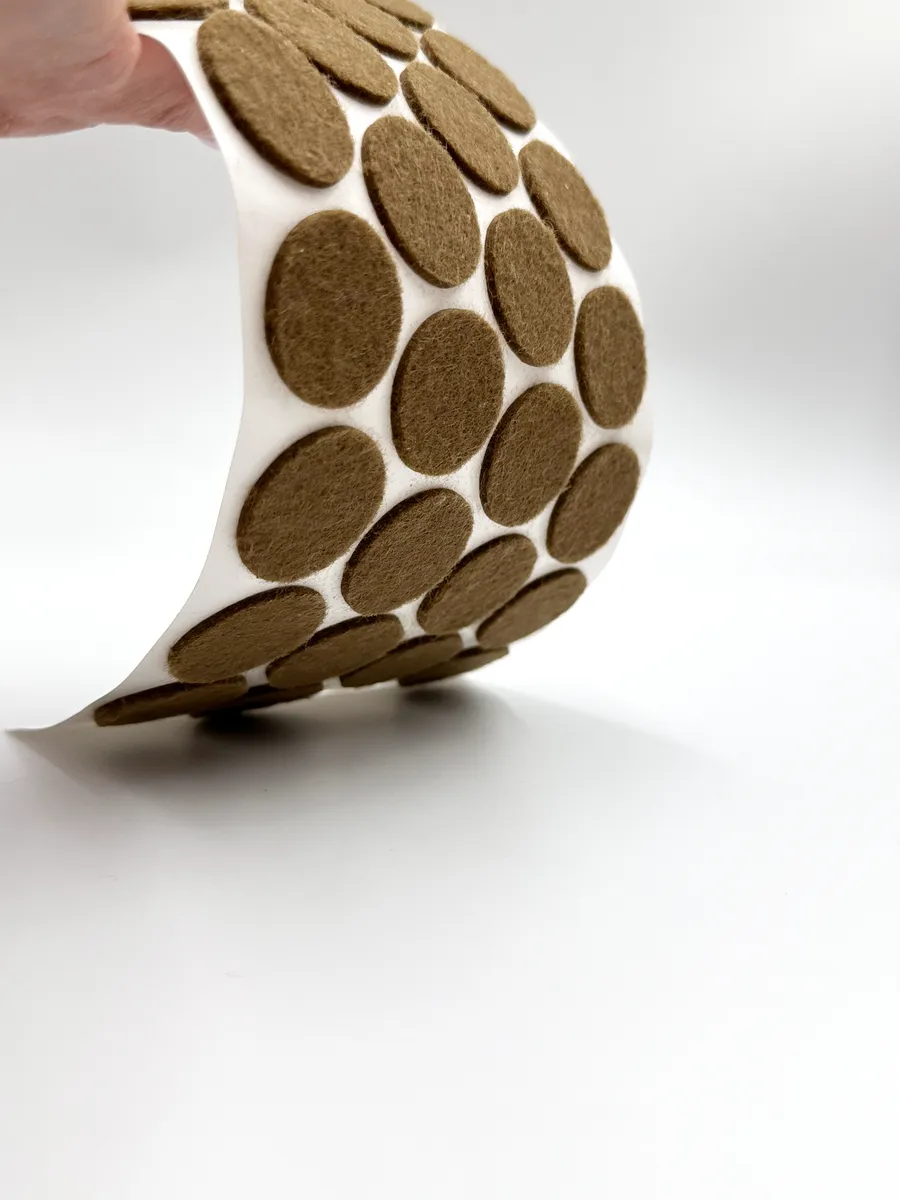 36 Adet Kendinden Yapışkanlı 3x3 cm Premium Zemin Koruyucu Keçe Seti 722847