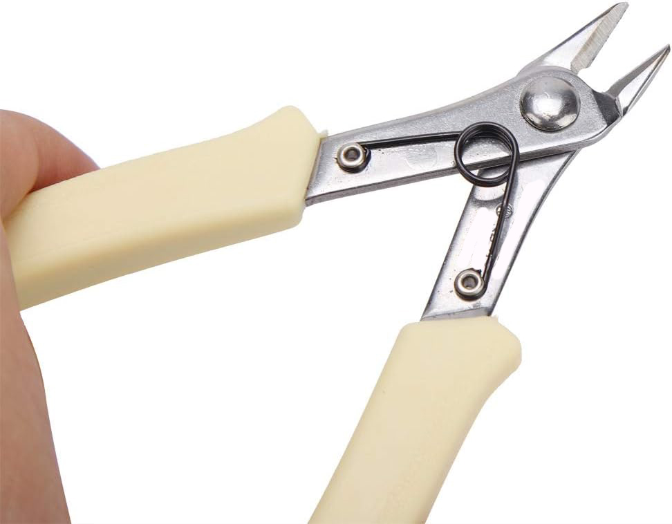 Profesyonel  Ultra Keskin Manikür Pedikür Pensesi - Geniş Ağızlı Çelik Makas 722935