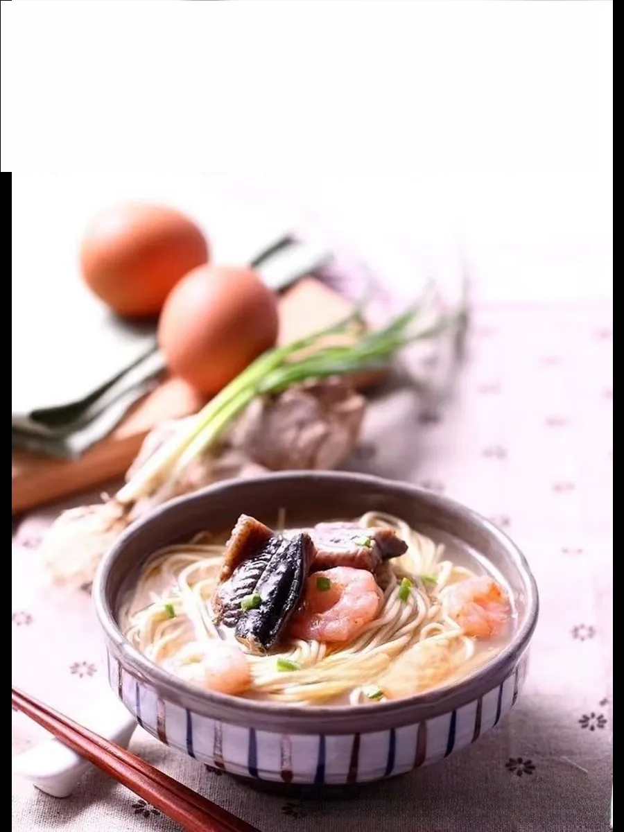 Kırmızı Makarna Makinesi 9 Ayarlı - Profesyonel Çelik Erişte ve Spagetti Açma Makinası 723139