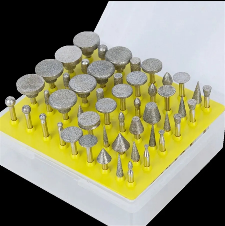 50 Parça Elmas Uçlu Döner Törpü ve Freze Seti - Pedikür Nasır, Topuk, Cam ve Taş İşleme Uçları 723151